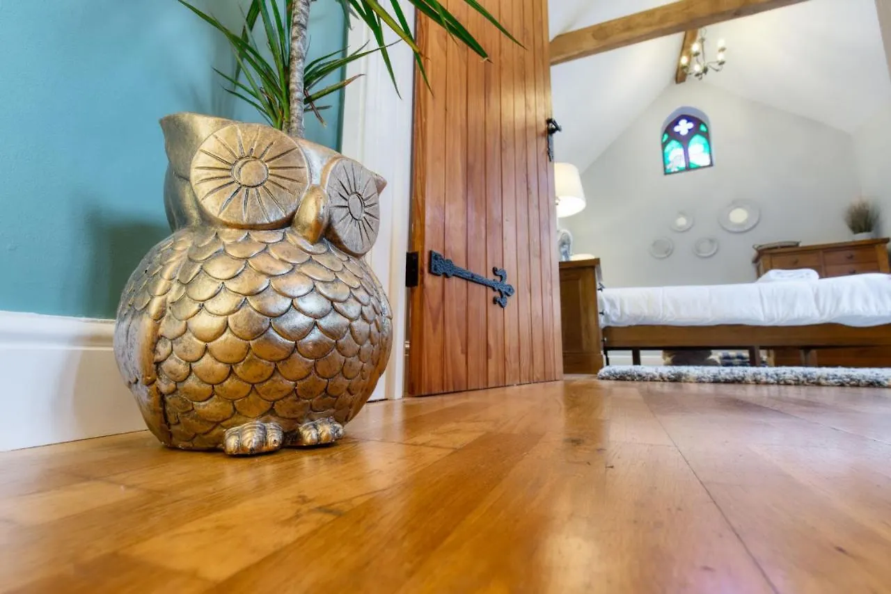 Woodbury Cottage